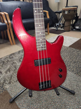 Load image into Gallery viewer, Dean Edge 09 4 String Bass Electric Bass Guitar - USED