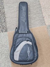 Load image into Gallery viewer, Alvarez RT-26 3/4 Size Acoustic Guitar with Gigbag - USED