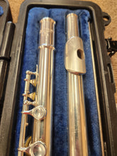 Load image into Gallery viewer, Selmer USA Student Flute with Case - Used