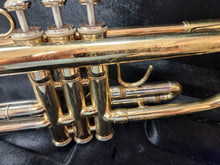 Load image into Gallery viewer, Eastman ETR-221 Trumpet with Case - USED