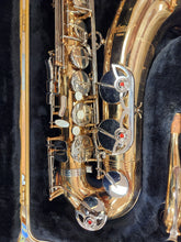 Load image into Gallery viewer, Selmer TS500 Student Model Tenor Saxophone with hard case - USED