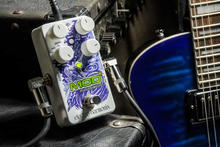 Load image into Gallery viewer, Electro-Harmonix EHX Mod 11 Modulation Multi Effects Guitar Pedal
