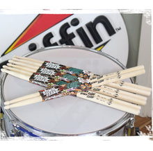 Load image into Gallery viewer, GRIFFIN Attack Zzzap Drum Sticks - 4 Pairs of Select Elite Maple Wood Size 5A - Premium Balanced