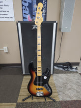 Load image into Gallery viewer, G&L Tribute Jazz Bass JB 3TS MO Ash/Poplar 4-string Electric Bass