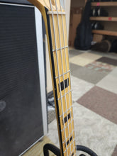 Load image into Gallery viewer, G&L Tribute Jazz Bass JB 3TS MO Ash/Poplar 4-string Electric Bass