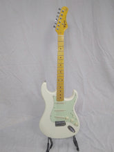 Load image into Gallery viewer, Tagima TG-530-OWH-LF/MG Strat Style Electric Guitar Vintage White