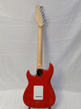 Load image into Gallery viewer, Silvertone SS11RD Electric Guitar Red