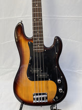 Load image into Gallery viewer, Silvertone SSLB11TS Electric Bass Guitar Sunburst