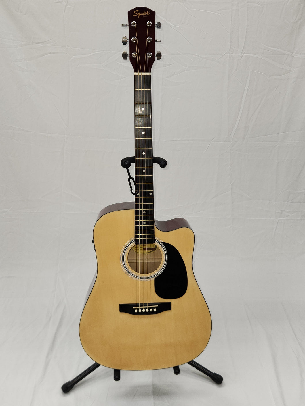 Squier SA-105CE DREAD NAT Acoustic Electric Guitar - USED