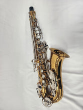 Load image into Gallery viewer, Selmer Bundy II Alto Saxophone with case - USED
