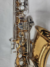 Load image into Gallery viewer, Selmer Bundy II Alto Saxophone with case - USED
