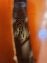 Load image into Gallery viewer, Amati Model #80 4/4 Cello Outfit
