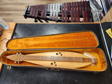 Load image into Gallery viewer, Cripple Creek Dulcimer with case - USED

