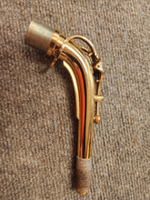 Load image into Gallery viewer, LeVante LV-AS4105 Alto Saxophone with case - USED

