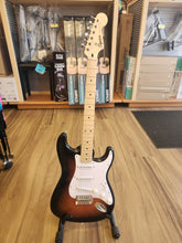 Load image into Gallery viewer, Squier Sonic STRAT TS Stratocaster Electric Guitar - Like New
