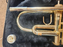 Load image into Gallery viewer, King 601 Trumpet with Case - USED
