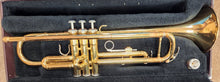 Load image into Gallery viewer, Yamaha YTR2335 Trumpet with Case - USED
