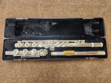 Load image into Gallery viewer, Armstrong 800BOF Open Hole Intermediate Flute with Case - Used

