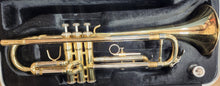 Load image into Gallery viewer, Eastman ETR-221 Trumpet with Case - USED

