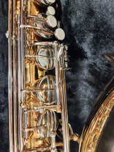 Load image into Gallery viewer, Selmer TS600 Student Model Tenor Saxophone with hard case - USED
