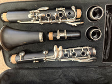 Load image into Gallery viewer, Oxford Bb Clarinet - Used
