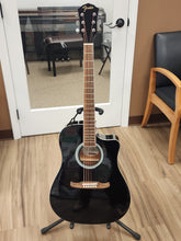 Load image into Gallery viewer, Fender FA-125CE DREADNOUGHT Natural Acoustic Electric Guitar - Like New
