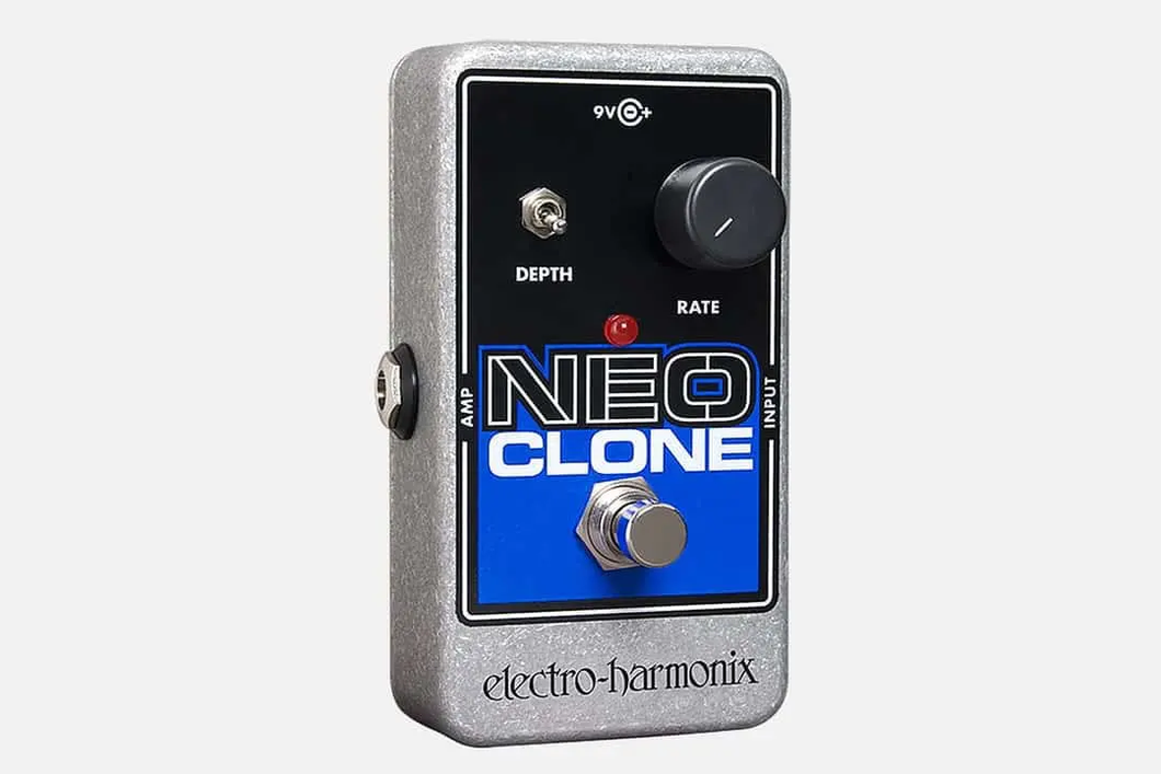 Electro-Harmonix EHX Neo Clone Analog Chorus Effects Pedal