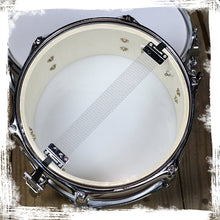 Load image into Gallery viewer, Popcorn Snare Drum by GRIFFIN - Firecracker Acoustic 10&quot; x 6&quot; Poplar Shell with Zebra Wood PVC
