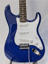 Load image into Gallery viewer, Silvertone SS15CBL Electric Guitar Cobalt  Blue
